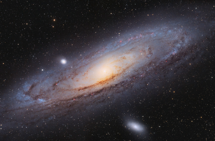 Talán mégsem ütközik nekünk az Andromeda-galaxis