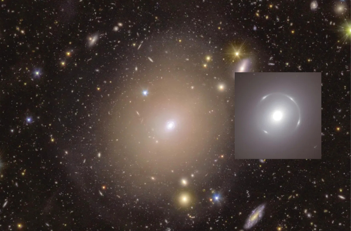 Tökéletes Einstein-gyűrűre bukkant a Euclid-űrtávcső 